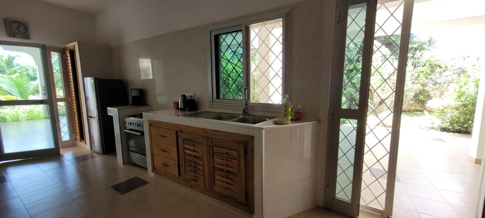Villa Saraba Somone Luaran gambar
